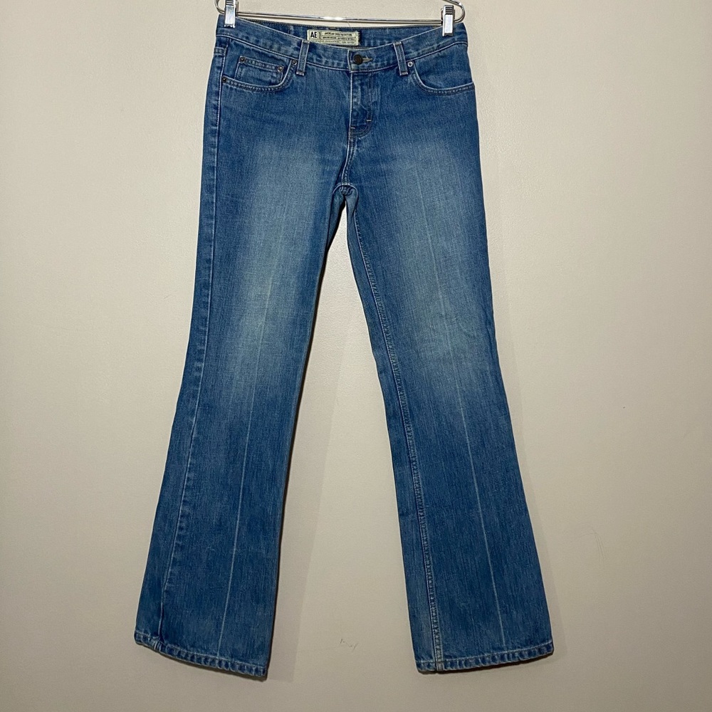 American Eagle || woman’s Blue jeans size:6